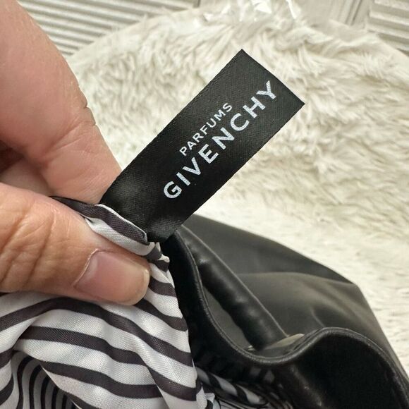 Givenchy Parfums Womens‎ Open Top Cinched Polished Faux Leather Tote Bag Black - Picture 10 of 12